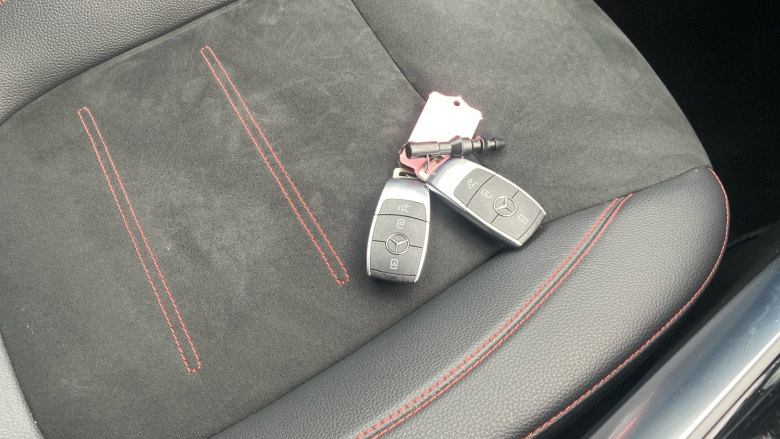 Mercedes-Benz Eqa 300 4Matic 168kW AMG Line 66.5kWh 5dr Auto Electric Hatchback